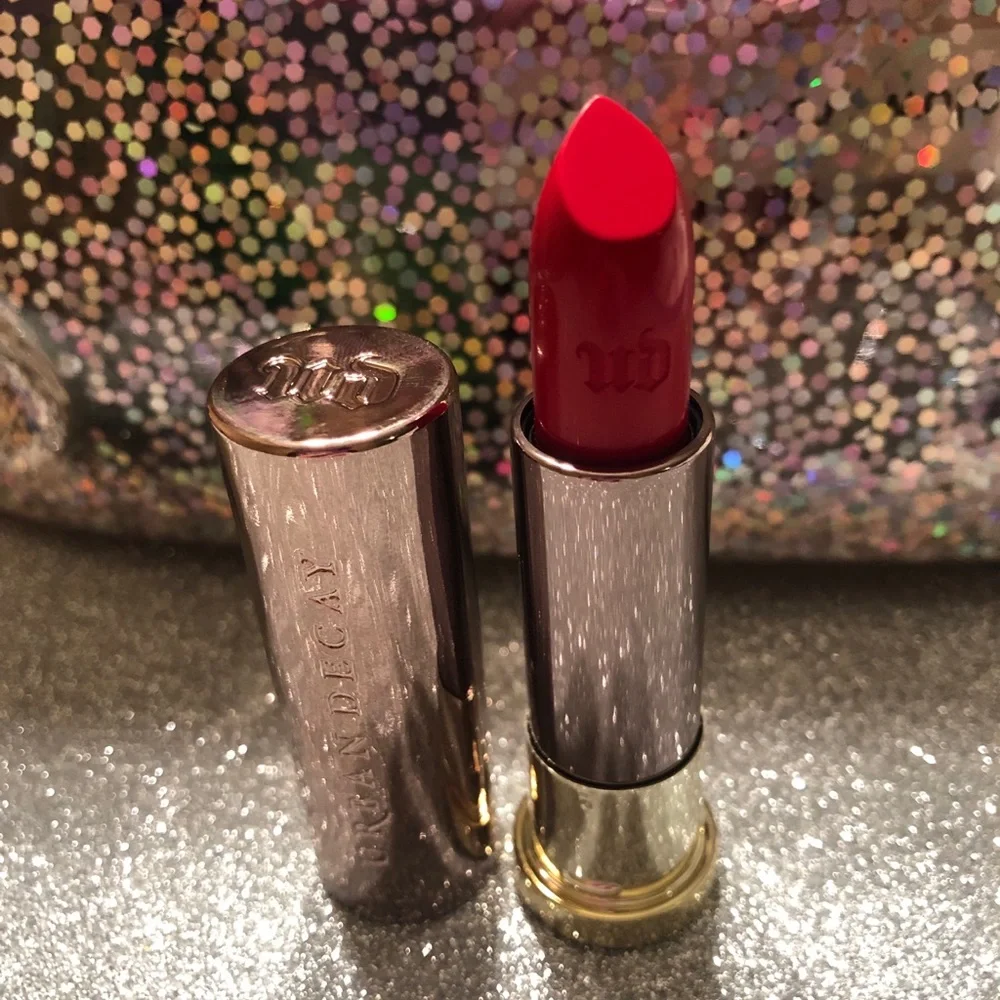 BNIB! HTF! Discontinued Urban Decay Vice Lipstick 💄 in 714